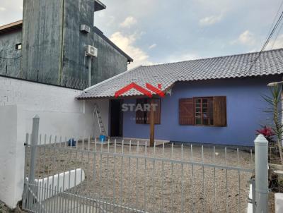 Casa para Venda, em Florian�polis, bairro Rio Tavares, 2 dormit�rios, 1 su�te