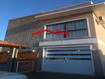 Casa para Venda, em Florian�polis, bairro S�o Jo�o do Rio Vermelho, 5 dormit�rios, 4 banheiros, 1 su�te, 3 vagas