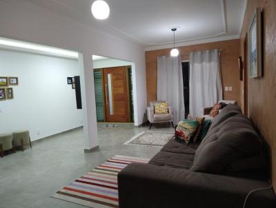 Casa para Venda, em Florian�polis, bairro Ingleses do Rio Vermelho, 3 dormit�rios, 2 banheiros, 1 su�te, 2 vagas