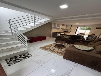 Sobrado para Venda, em Florian�polis, bairro S�o Jo�o do Rio Vermelho, 2 dormit�rios, 3 banheiros, 2 su�tes, 2 vagas