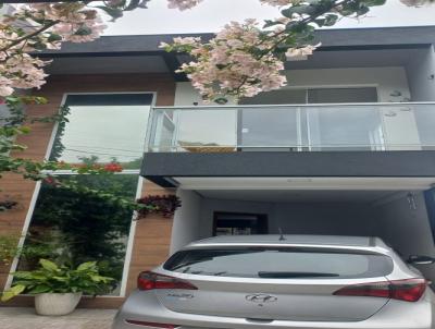 Casa para Venda, em Florian�polis, bairro Santinho, 2 dormit�rios, 3 banheiros, 2 su�tes, 2 vagas