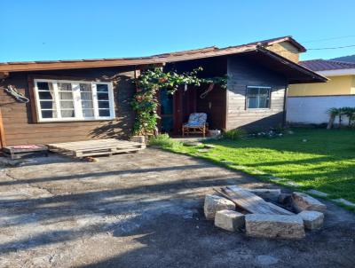 Casa para Venda, em Florian�polis, bairro S�o Jo�o do Rio Vermelho, 2 dormit�rios, 1 banheiro, 3 vagas