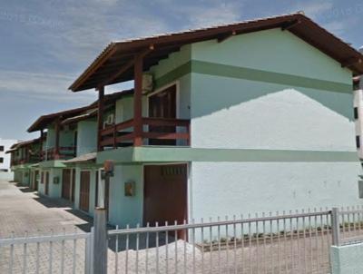 Sobrado para Venda, em Florian�polis, bairro Gaivotas, 3 dormit�rios, 2 banheiros, 1 su�te, 1 vaga