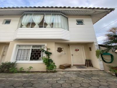 Sobrado para Venda, em Florian�polis, bairro Ingleses do Rio Vermelho, 2 dormit�rios, 3 banheiros, 2 su�tes, 1 vaga